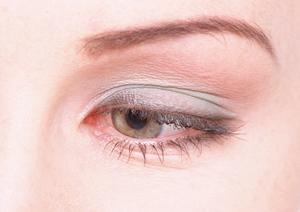 女性の身体を再生する魔法の手術